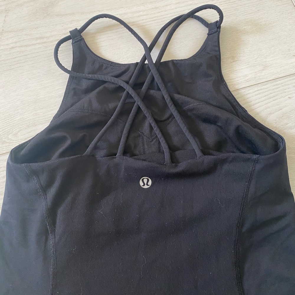 🔥🔥 lululemon 🍋 black racerback